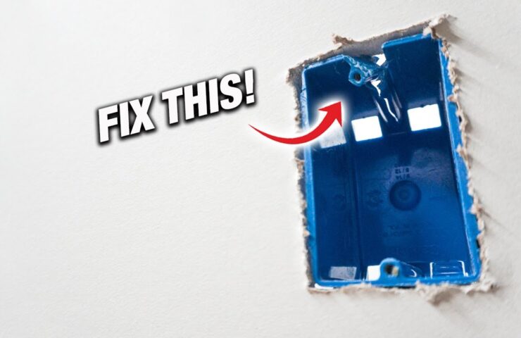 Cracked-or-damaged-electrical-outlets