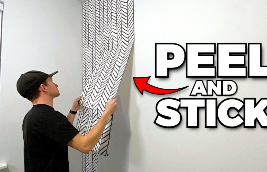 Faded-or-peeling-wallpaper