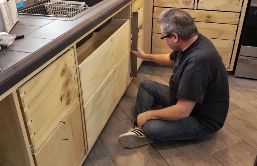 Stuck-or-misaligned-cabinet-drawers